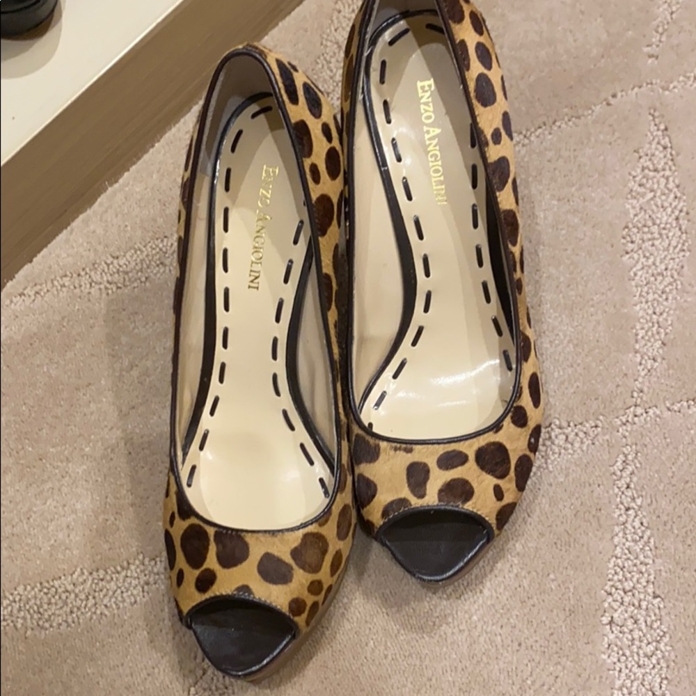 Enzo leopard heels